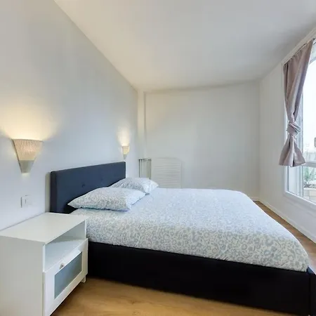 Apartment Cosy A 2 Min De La Gare Courcouronnes