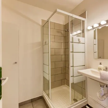 Cosy A 2 Min De La Gare Apartment *